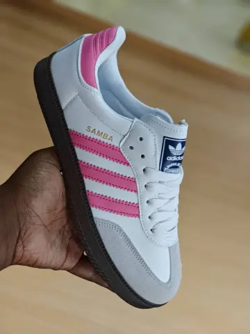 Samba Classic Street Sneakers